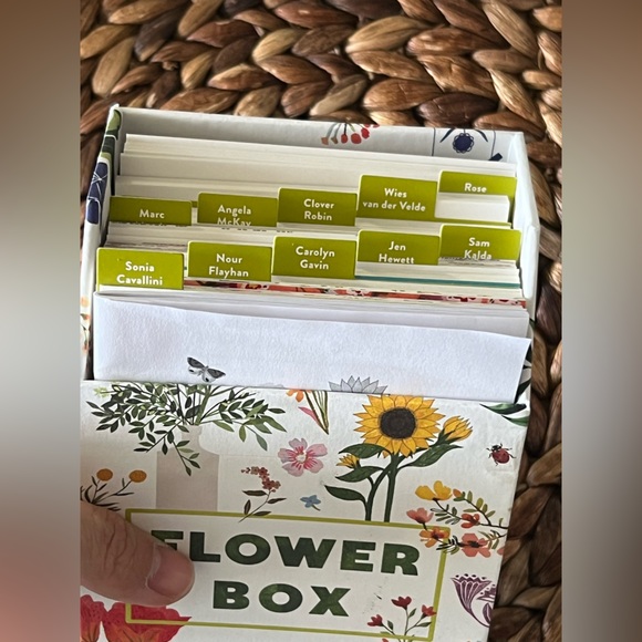 Flower box postcard 100 pcs - Picture 3 of 3